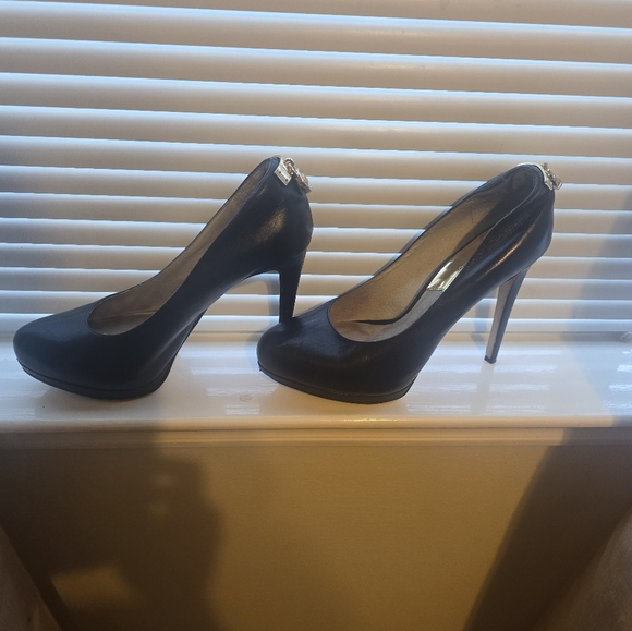 Michael Kors Heels - Picture 2 of 4